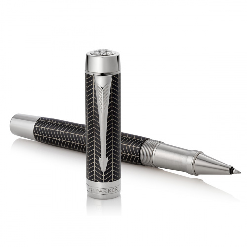 Ручка-роллер Parker Duofold Prestige 2017 Black Chevron CT - фото №3