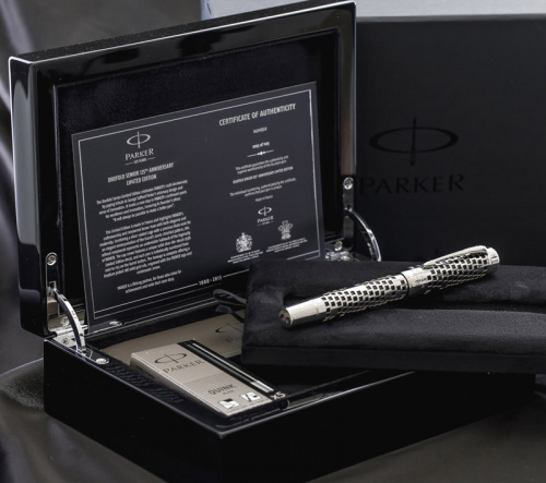 Перьевая ручка Parker Duofold Senior 125th Anniversary LE Silver F100, серебро - фото №9